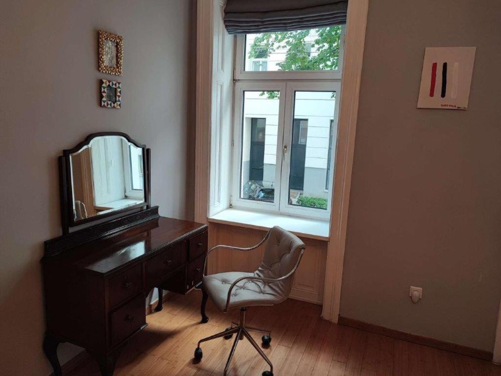 Central Vienna Apartment With Unique 40M2 City Garden & Self Check In Экстерьер фото