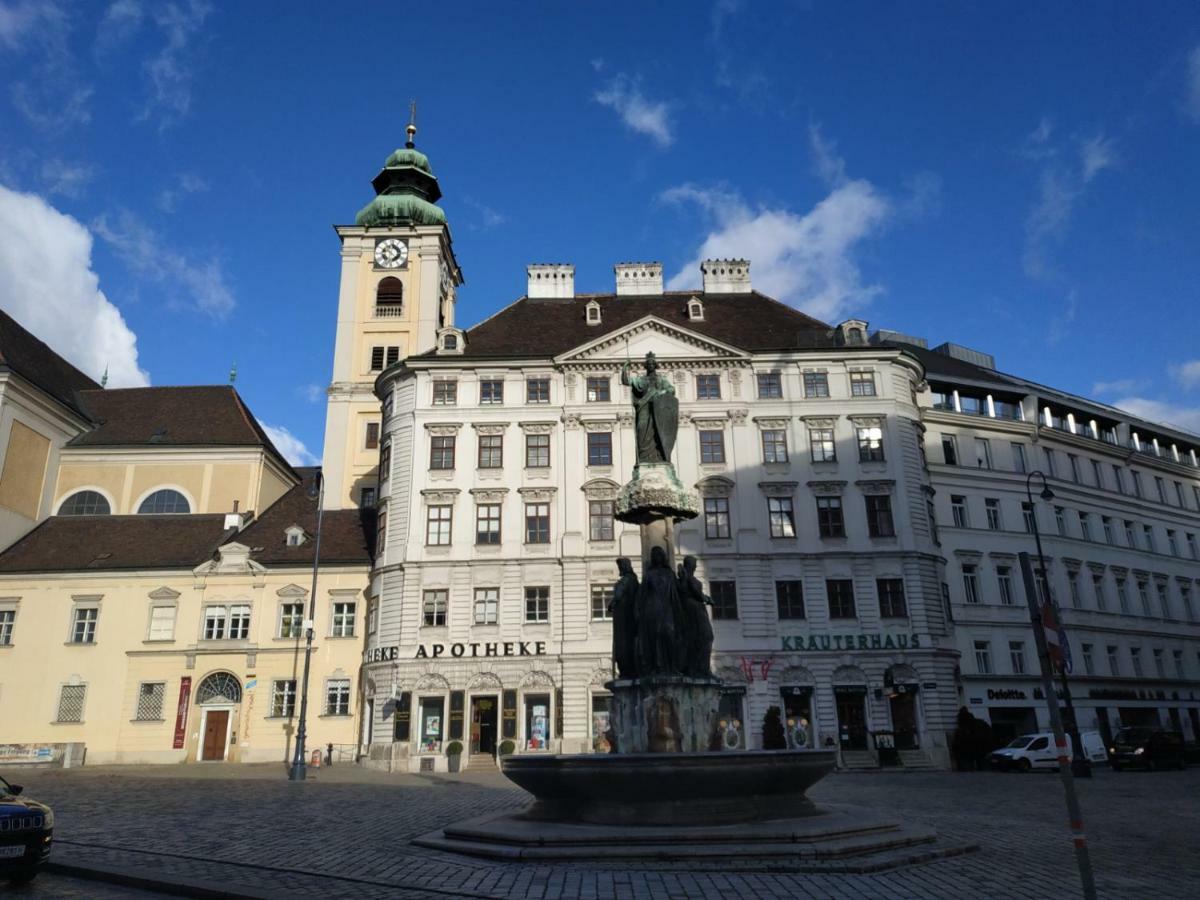 Central Vienna Apartment With Unique 40M2 City Garden & Self Check In Экстерьер фото
