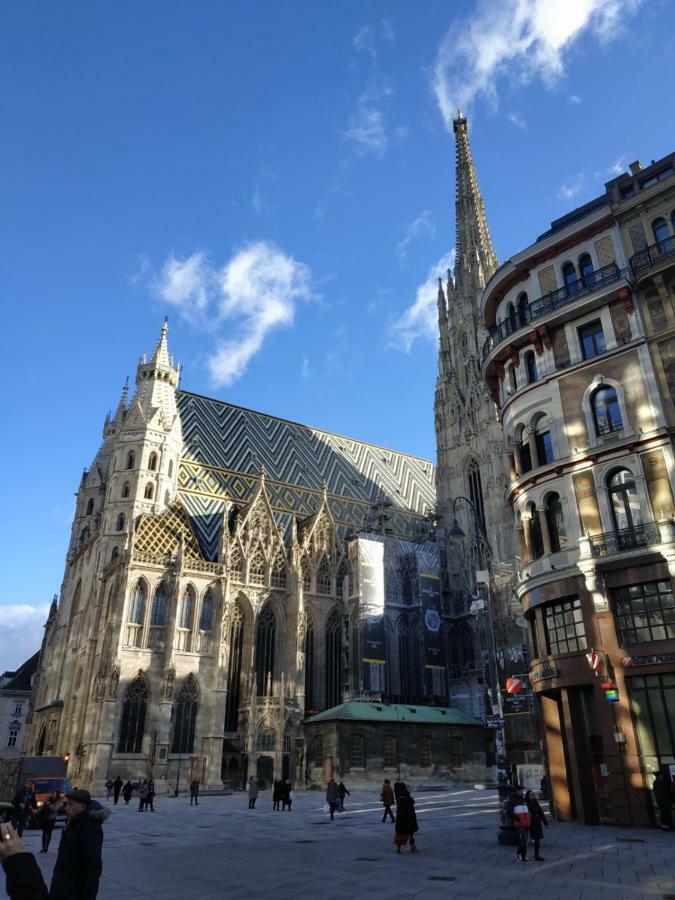 Central Vienna Apartment With Unique 40M2 City Garden & Self Check In Экстерьер фото